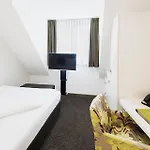 호텔 Taome Feng Shui Stadthotel Breisgau 3*