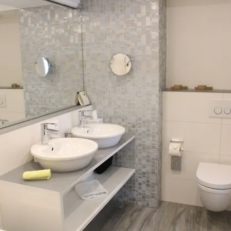 Taome Feng Shui Stadthotel Breisgau Otel Emmendingen