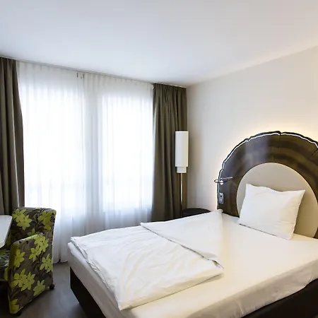 Taome Feng Shui Stadthotel Breisgau 3* Emmendingen