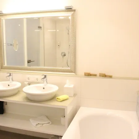 Otel Taome Feng Shui Stadthotel Breisgau Emmendingen